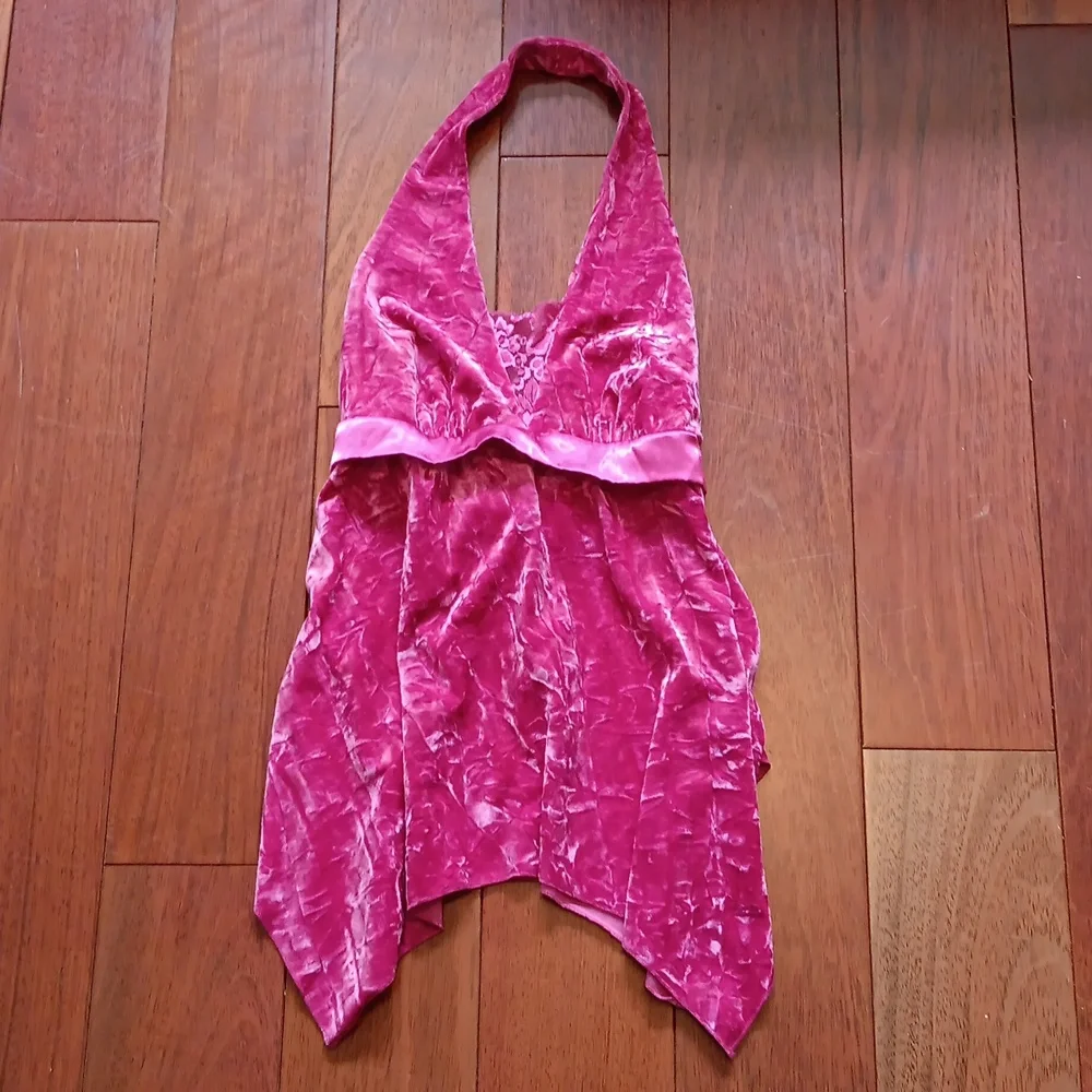 Velvet Halter Top - Picture 5 of 7